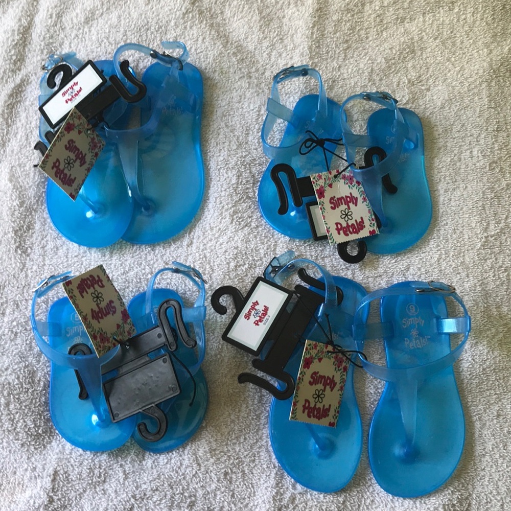 🎊🎉 any 5 for $20🎊🎉 Little girls jelly sandals